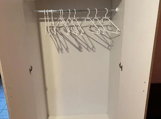1 Zimmer Fuer 2 Personen Bruchsal Ruhige Lage